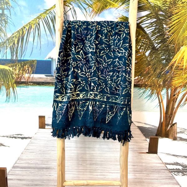 Pareo/Sarong- dunkelblau gelb-lilanen Blütenblättern